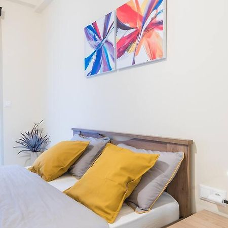 Athens Studio Bagian luar foto